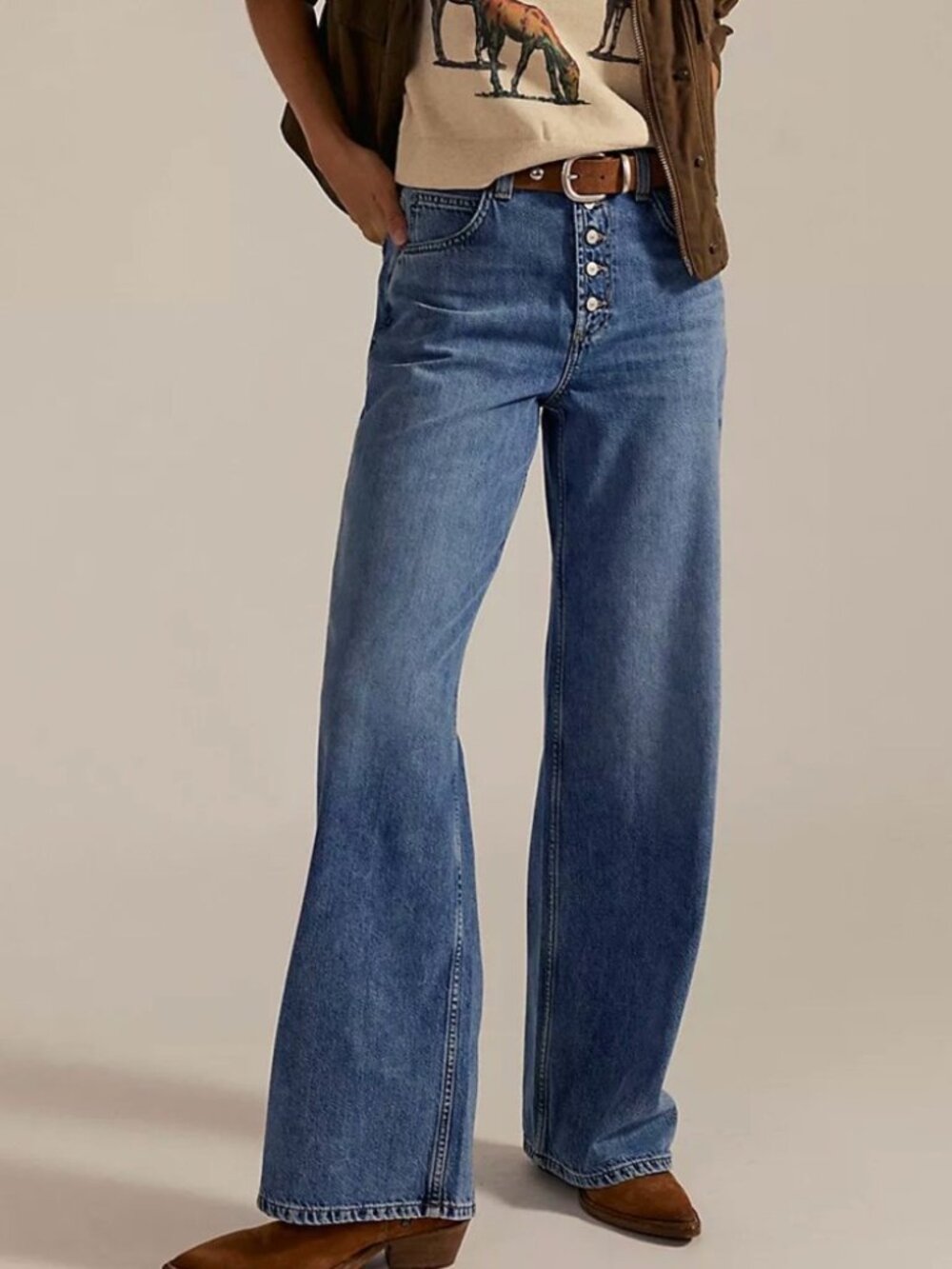 We The Free Nia Boyfriend Jean Button Fly Size 29 Boho Wide Leg Casual Western